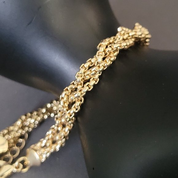 Women's Fashion Jewelry 3 Strand Twisted Loupe Chain Bracelet Gold Tone 6 3/4" - Picture 2 of 6